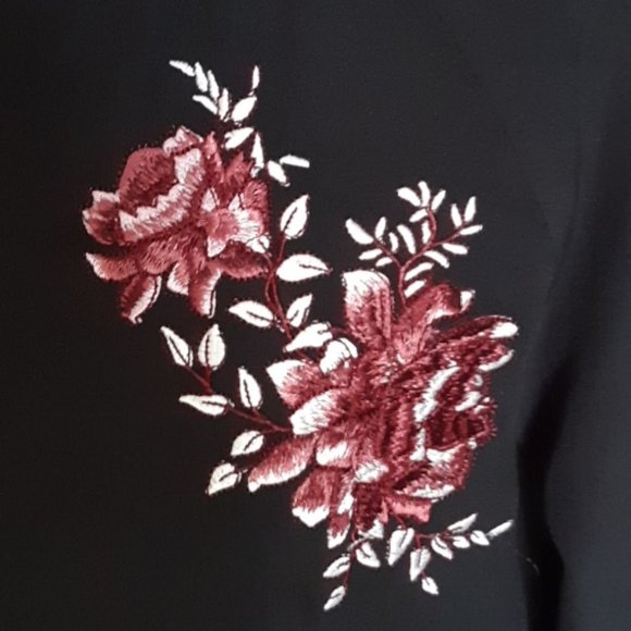 Black Floral Embroidered Bomber Jacket 1X, NWT - Picture 5 of 6